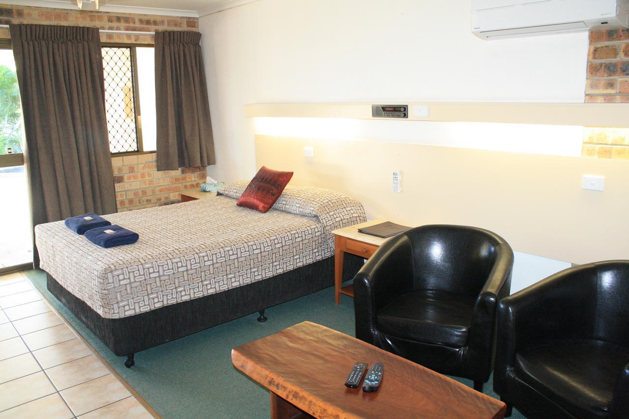 Central Motel Gin Gin المظهر الخارجي الصورة